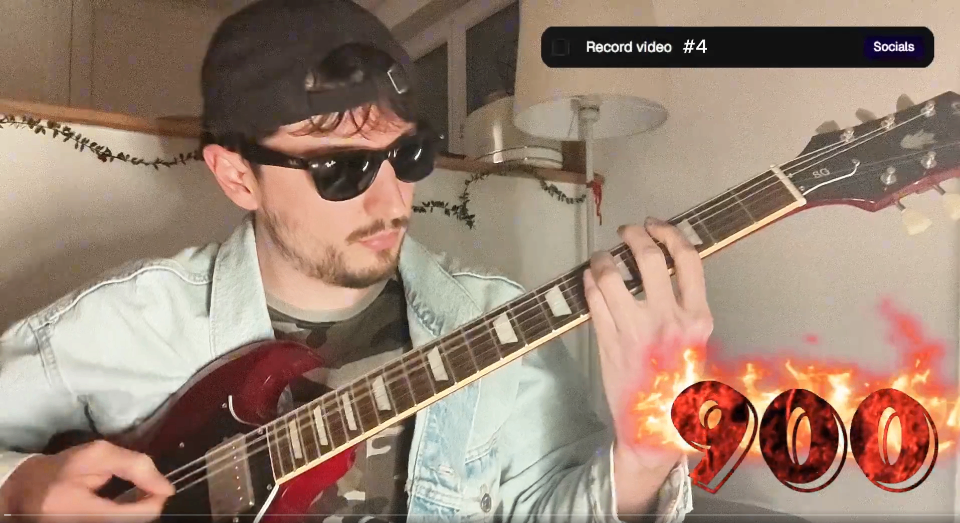 900 followers 🎉 

road to 1k more than ever